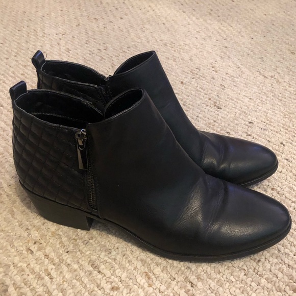 Black Ankle Boots - Picture 1 of 4